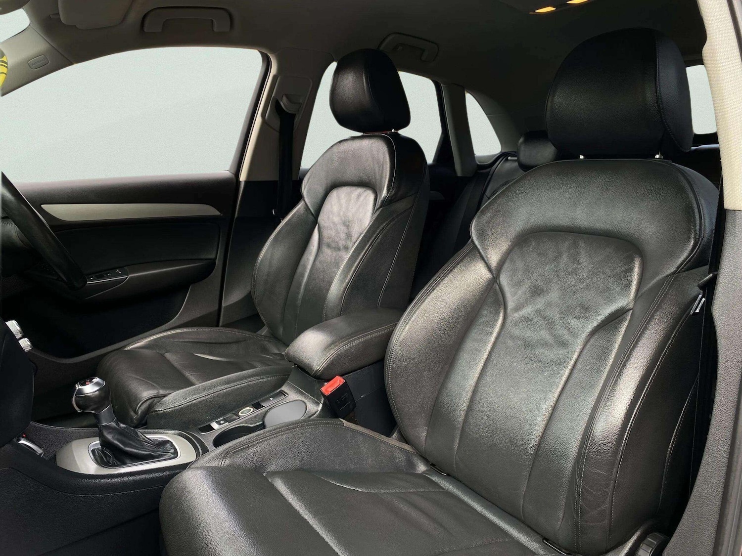 Used Audi Q3 2015 for sale - 78034564: Photo 25