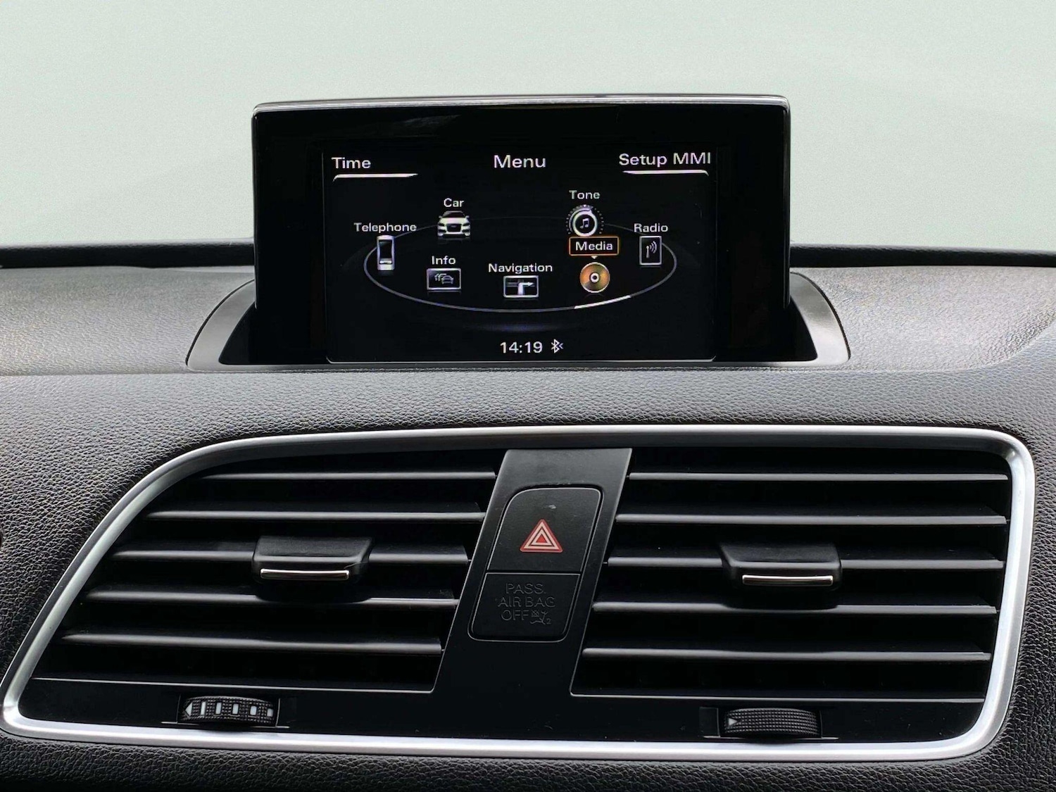 Used Audi Q3 2015 for sale - 78034564: Photo 38