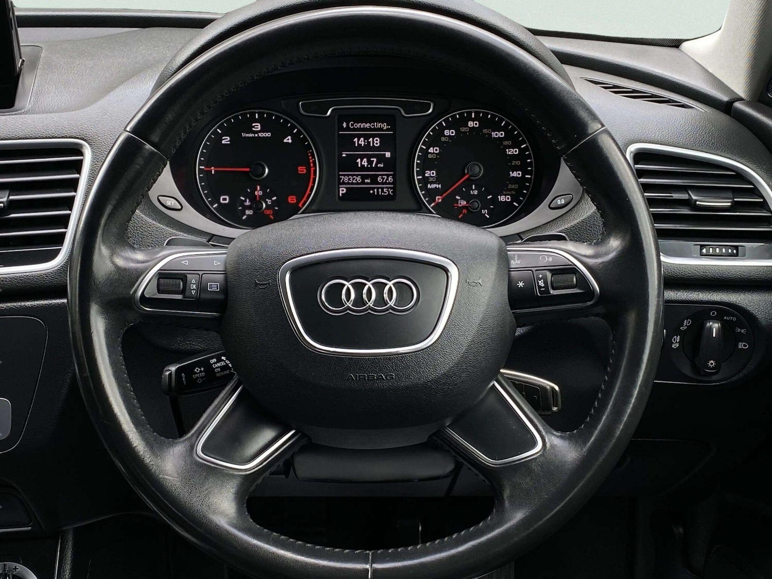 Used Audi Q3 2015 for sale - 78034564: Photo 43
