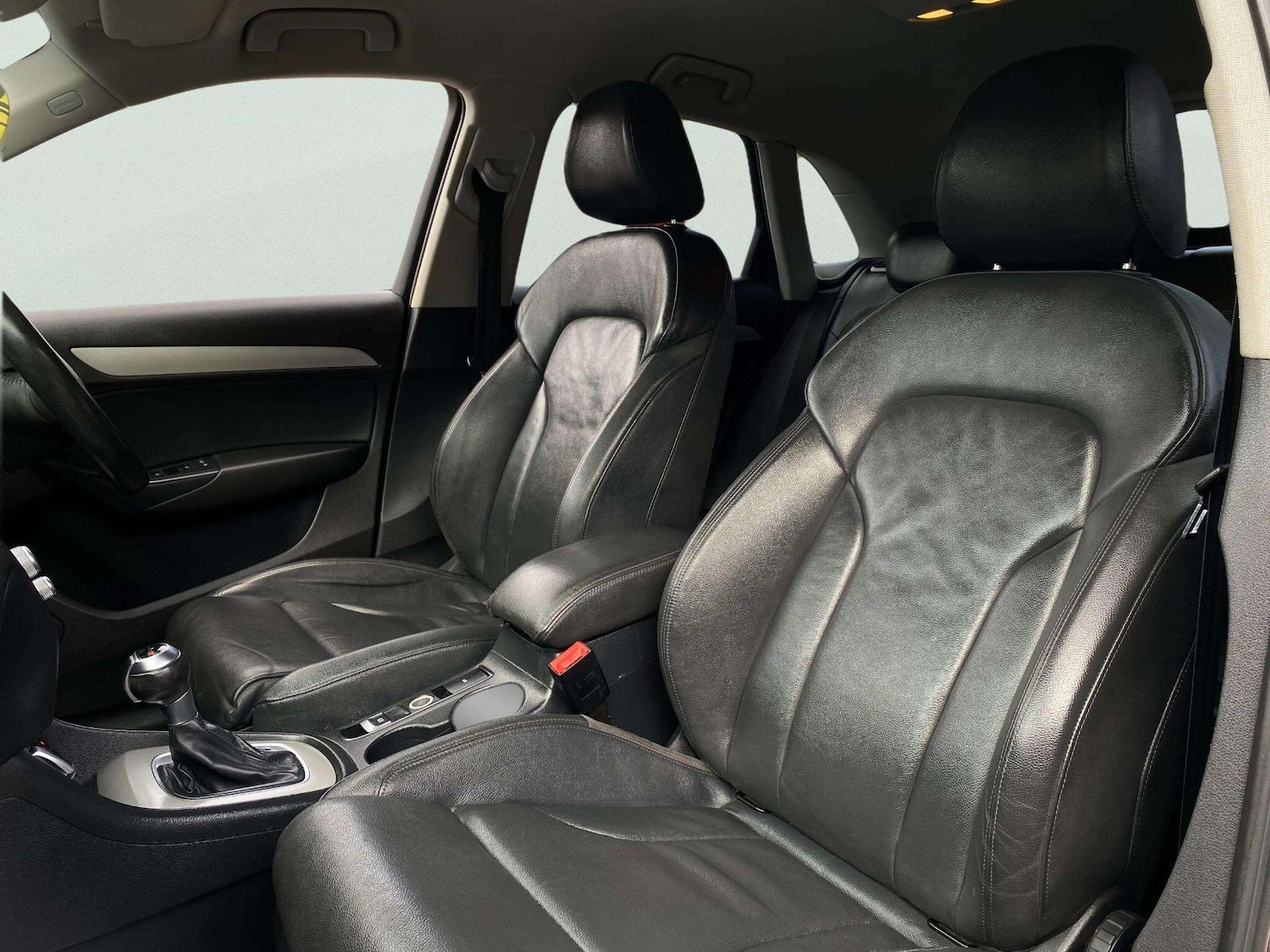 Used Audi Q3 2015 for sale - 78034564: Photo 47