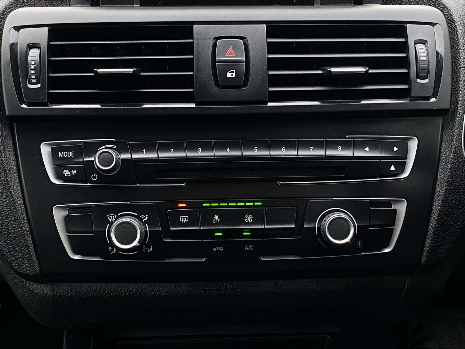 Used BMW 1 Series 2014 for sale - 78019783: Photo 35