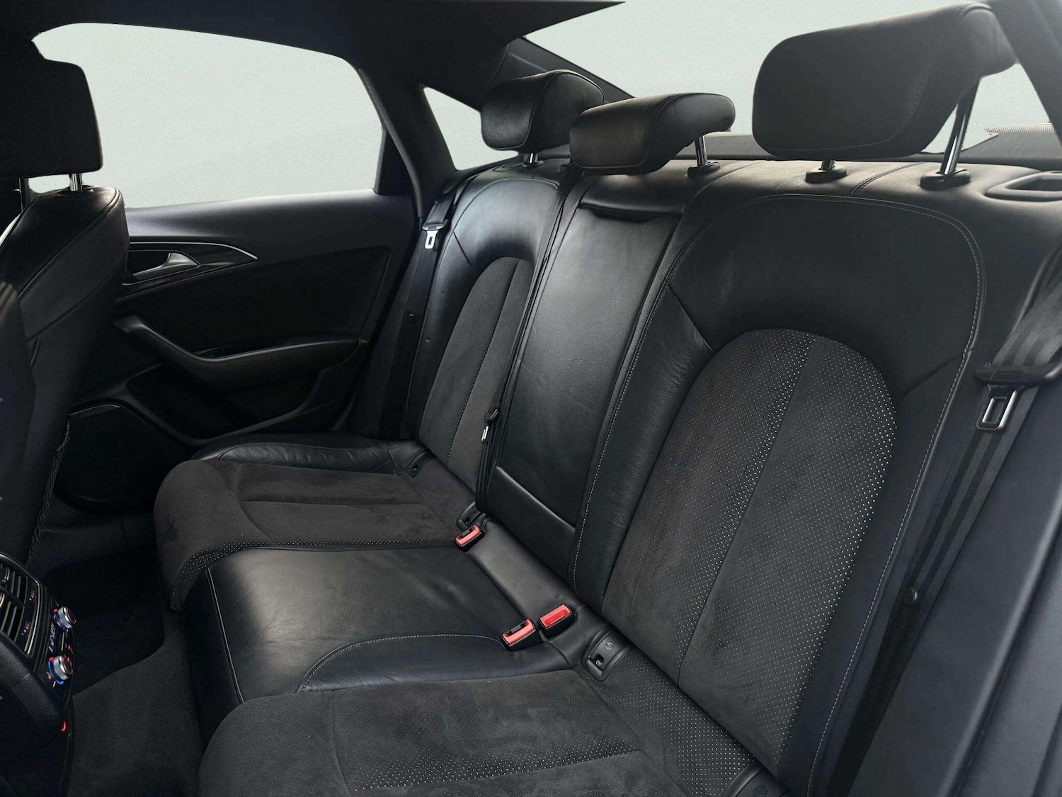 Used Audi A6 2014 for sale - 77808917: Photo 31