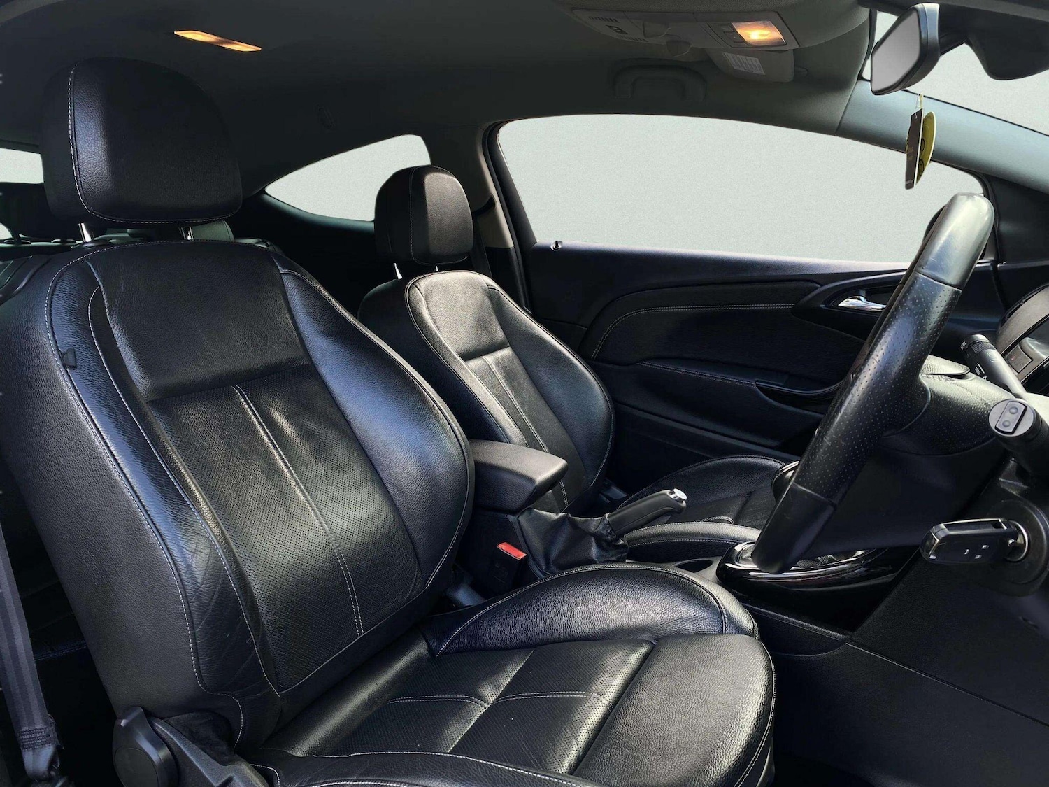 Used Vauxhall Astra GTC 2015 for sale - 78062659: Photo 3