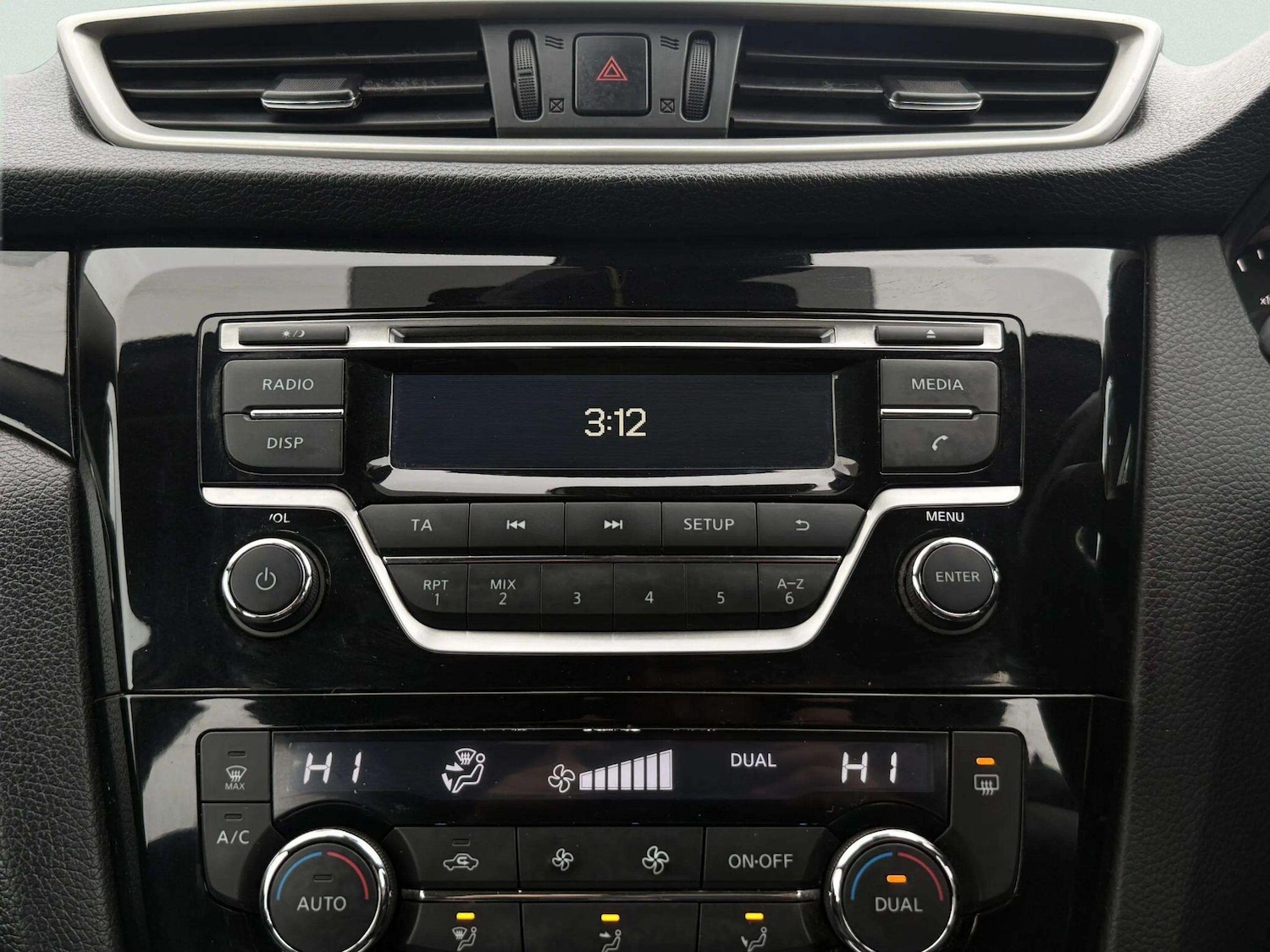 Used Nissan Qashqai 2014 for sale - 77838441: Photo 14