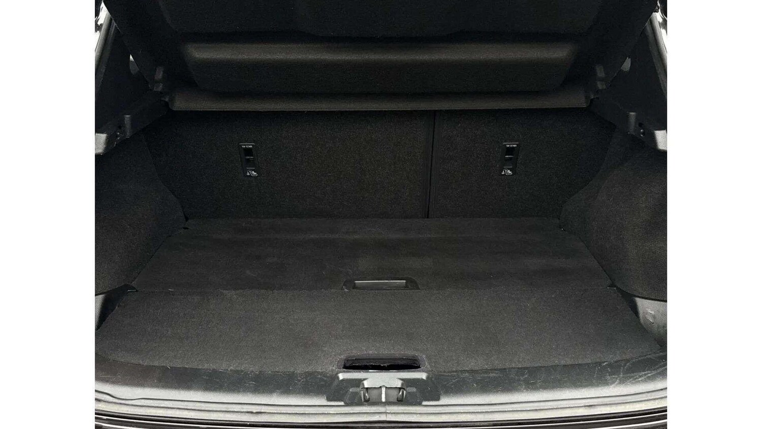 Used Nissan Qashqai 2014 for sale - 77838441: Photo 48