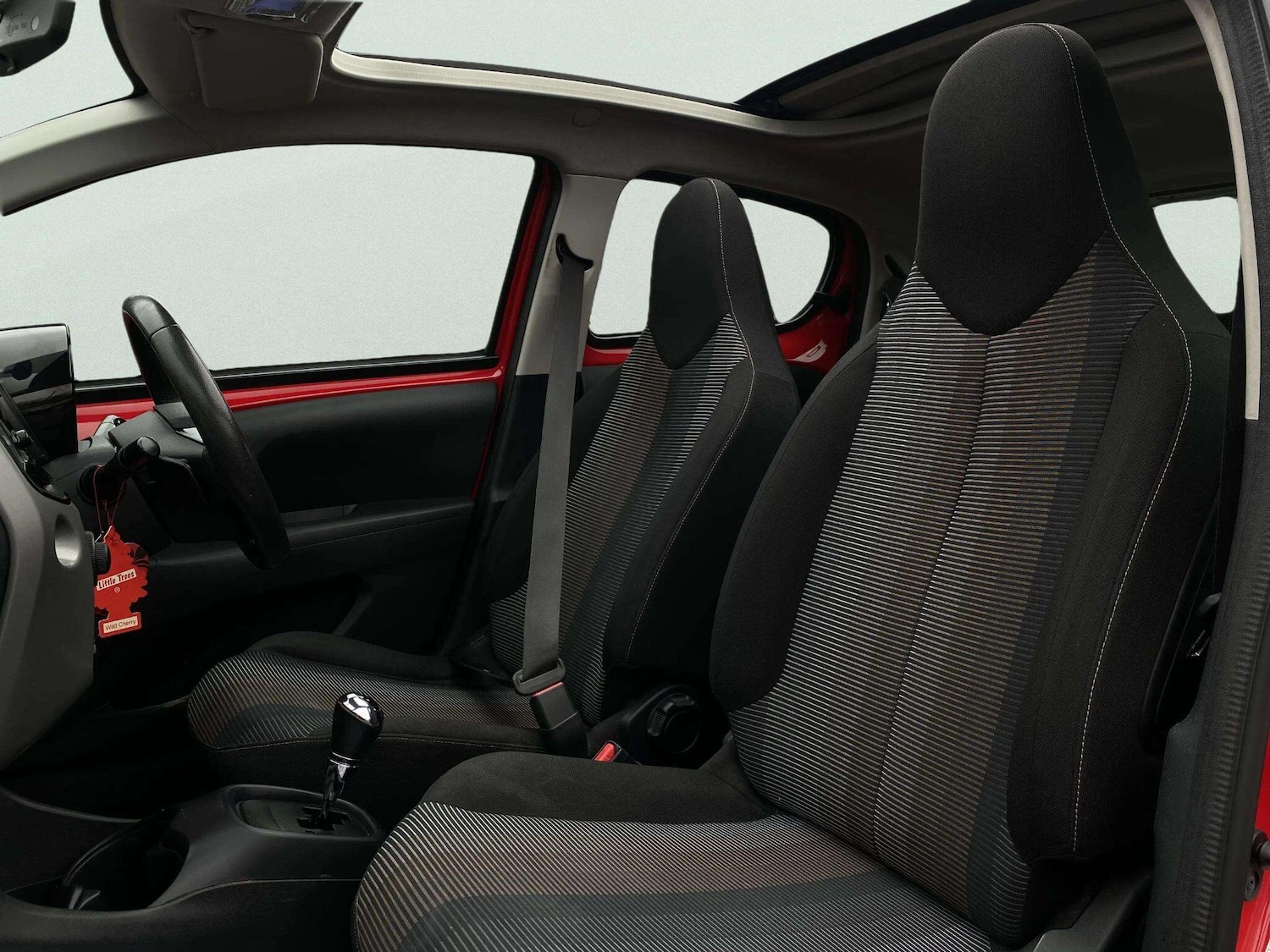 Used Peugeot 108 2015 for sale - 78100008: Photo 22