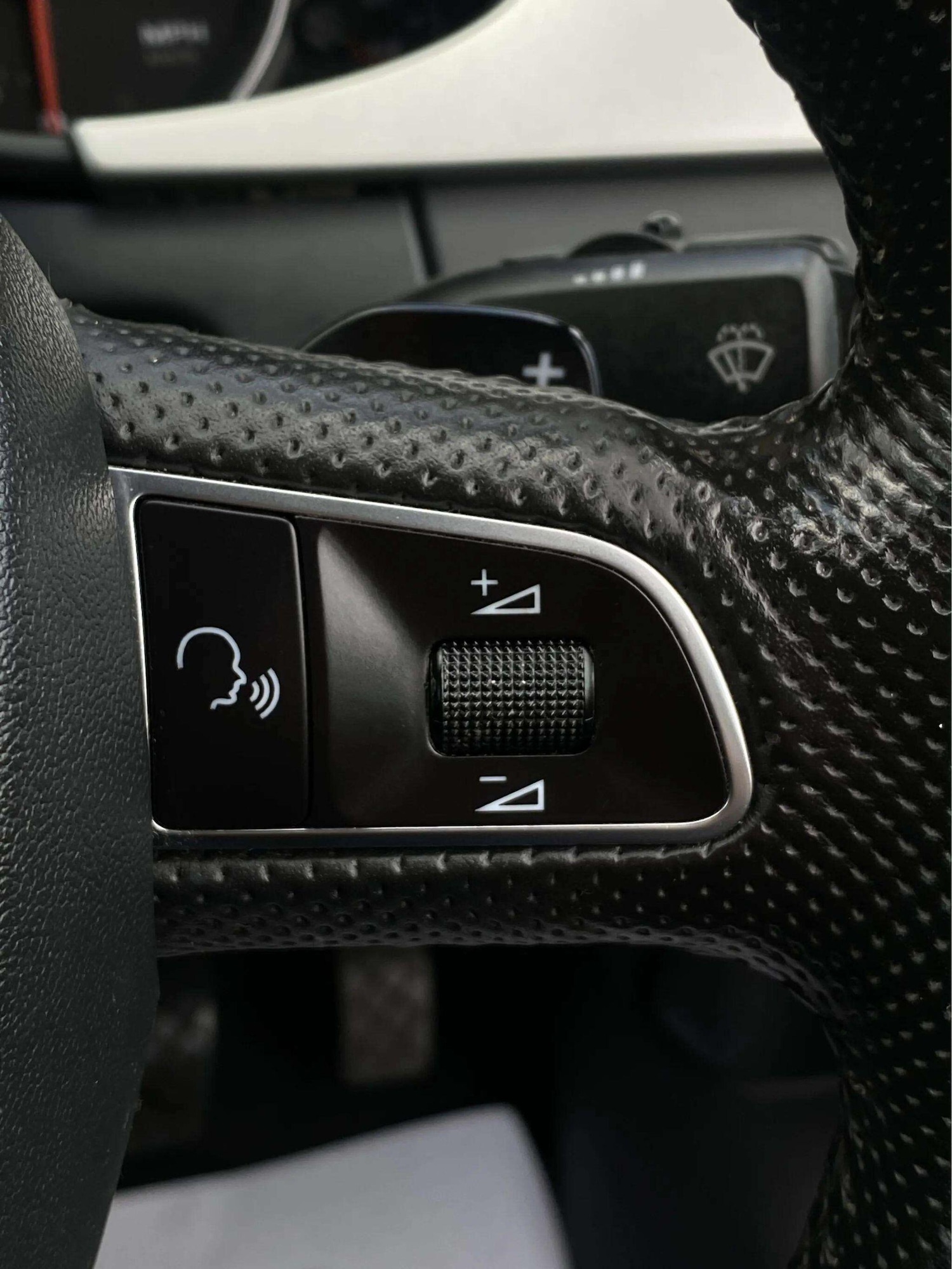 Used Audi A4 2011 for sale - 78205350: Photo 43