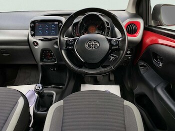 Used Toyota AYGO 2019 for sale - 78866338: Photo