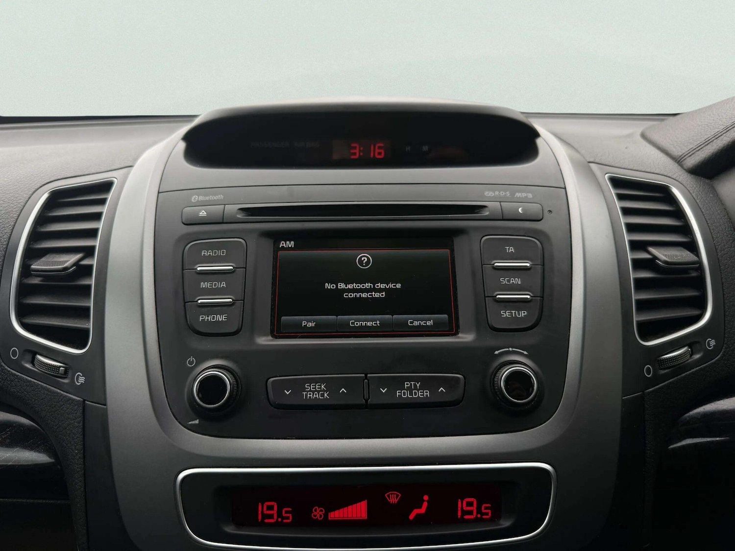 Used Kia Sorento for sale - 77809205: Photo 18