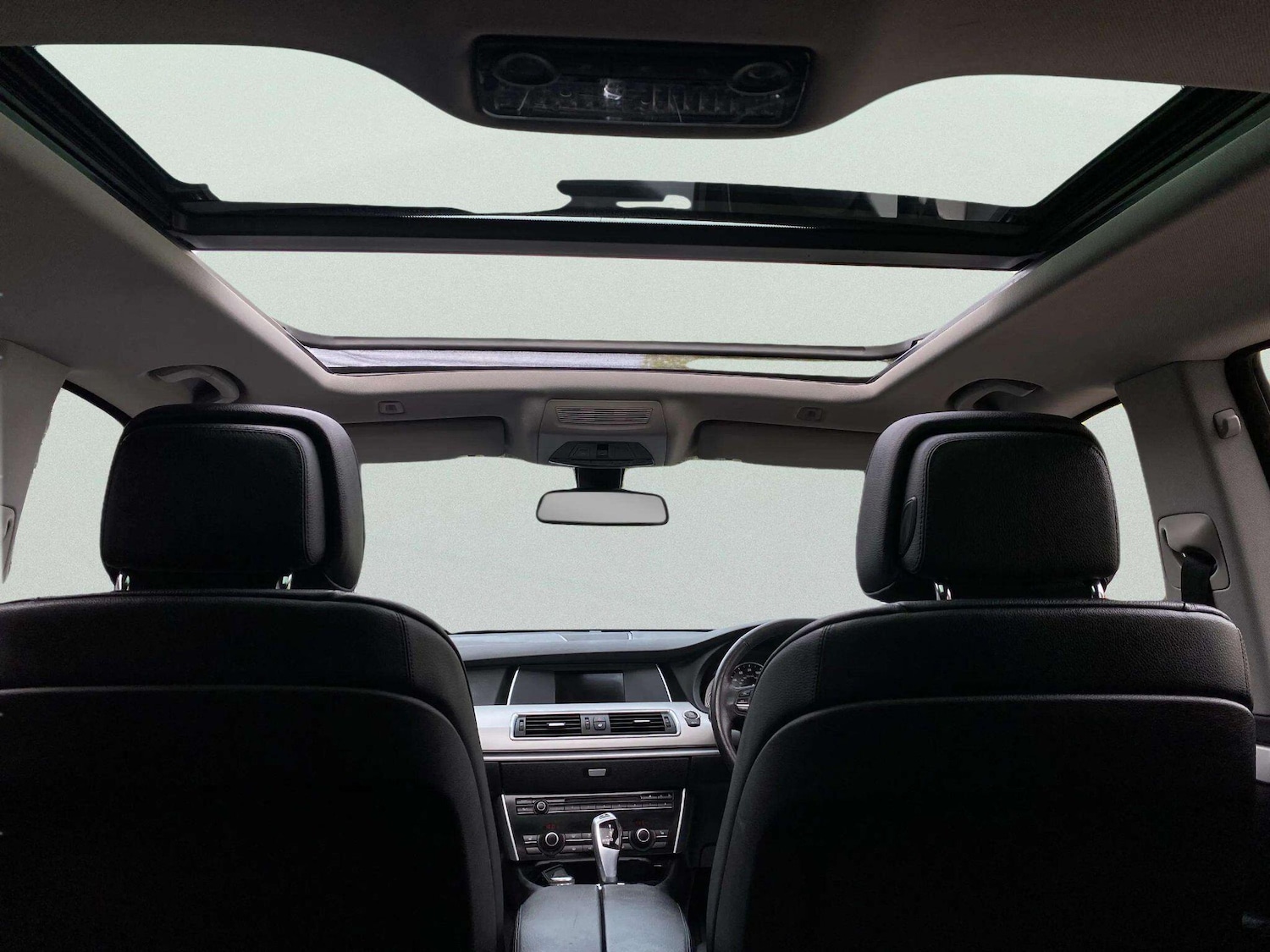 Used BMW 5 Series 2012 for sale - 78205324: Photo 2