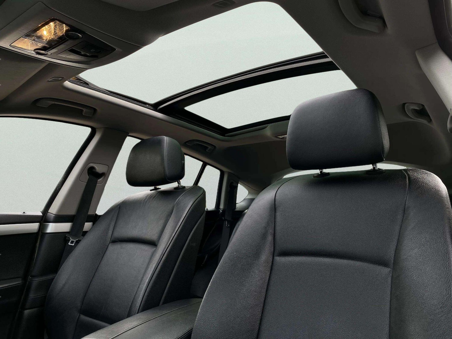 Used BMW 5 Series 2012 for sale - 78205324: Photo 57