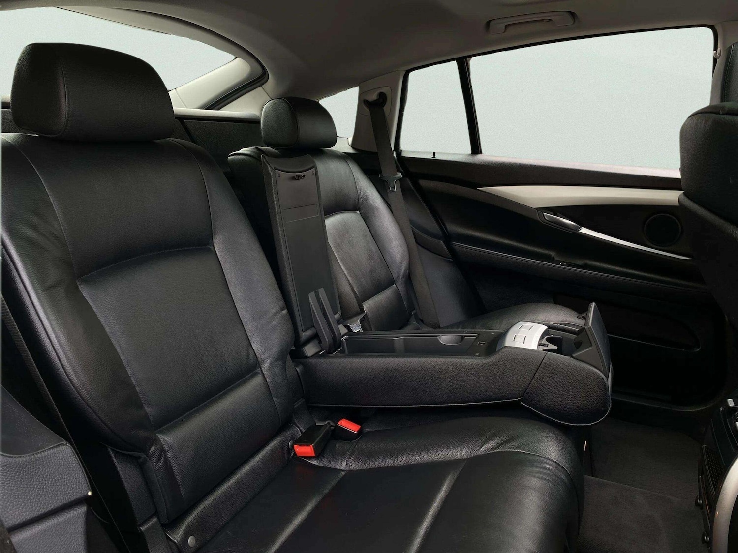 Used BMW 5 Series 2012 for sale - 78205324: Photo 60