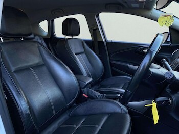 Used Vauxhall Astra 2013 for sale - 78375585: Photo