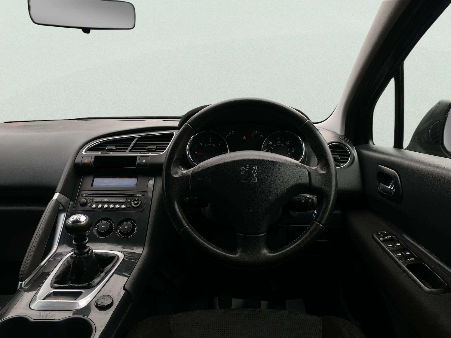 Used Peugeot 3008 2011 for sale - 77807878: Photo 4