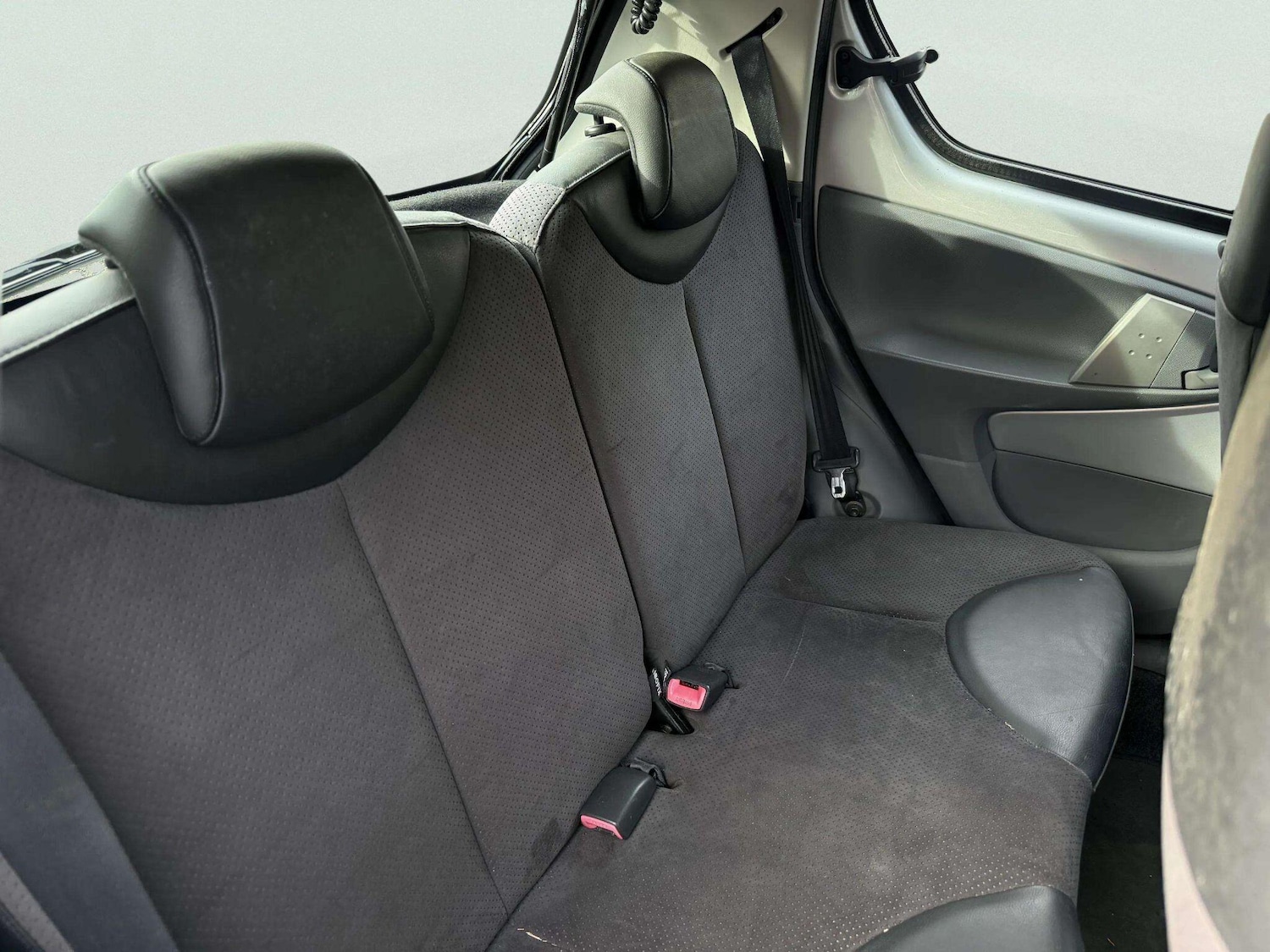 Used Toyota AYGO for sale - 77808260: Photo 19