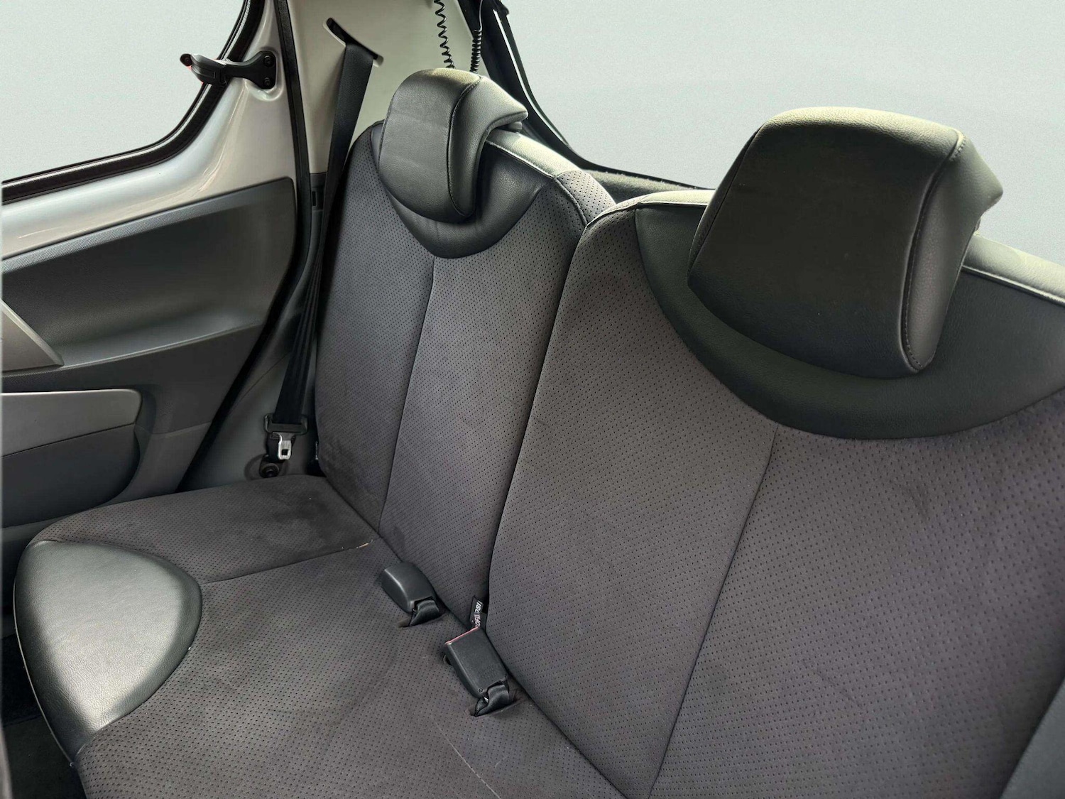 Used Toyota AYGO for sale - 77808260: Photo 20