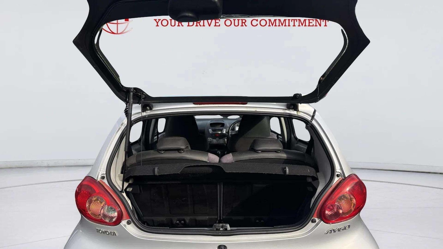 Used Toyota AYGO for sale - 77808260: Photo 48