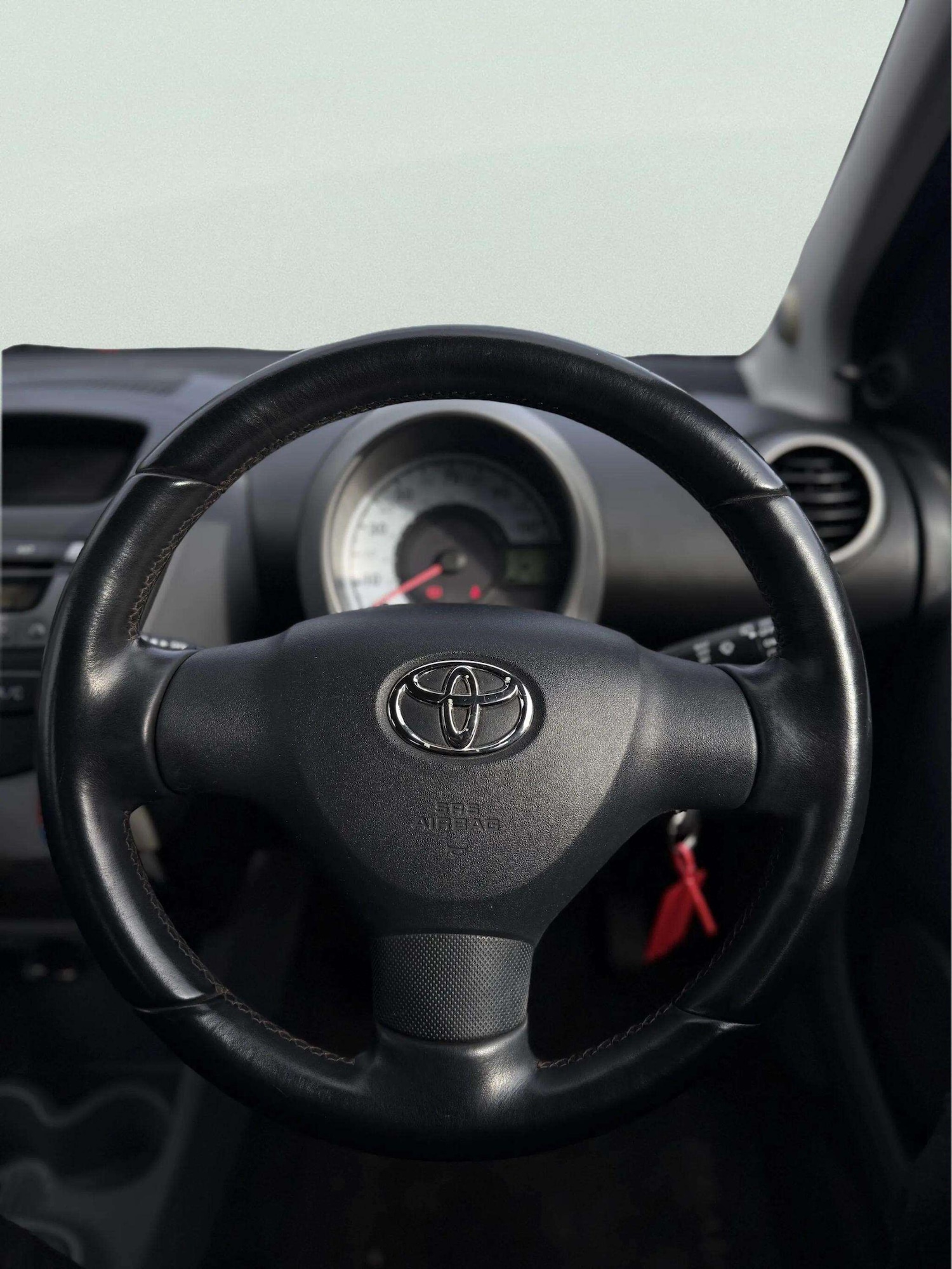 Used Toyota AYGO for sale - 77808260: Photo 54