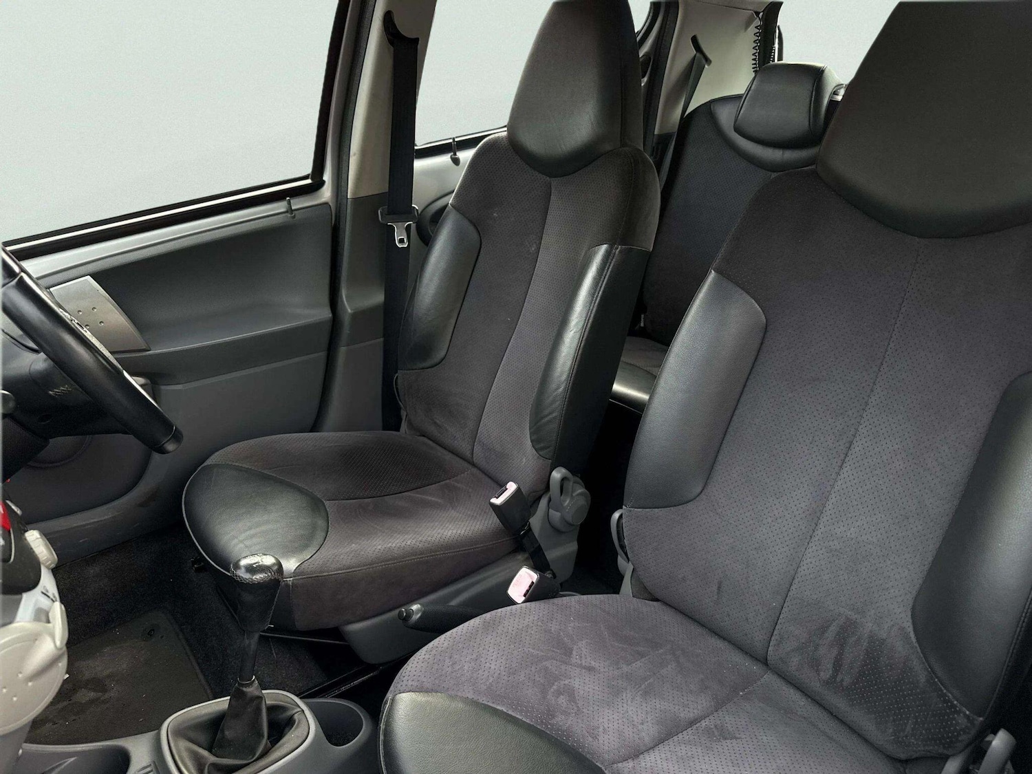 Used Toyota AYGO for sale - 77808260: Photo 56