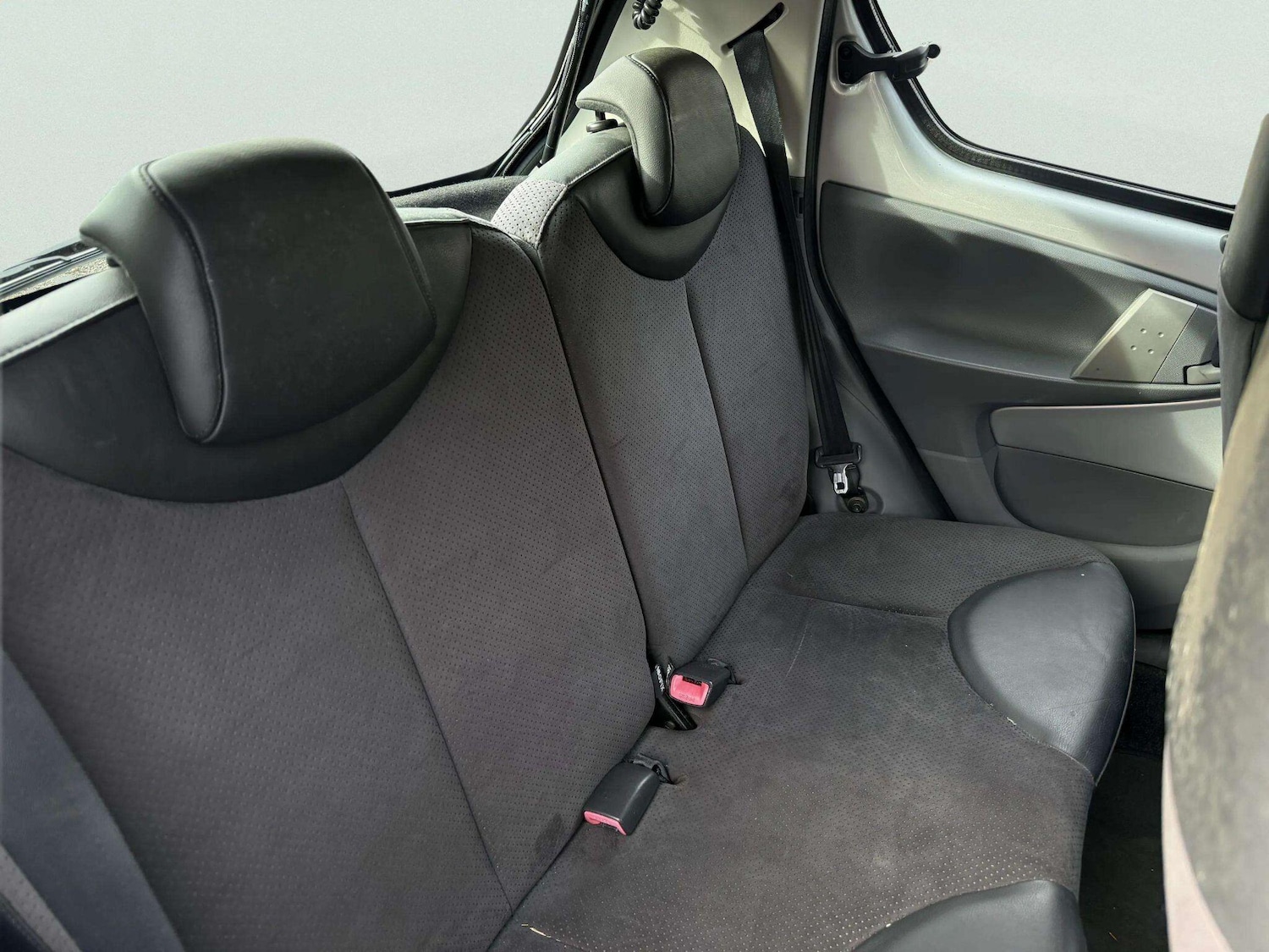 Used Toyota AYGO for sale - 77808260: Photo 57