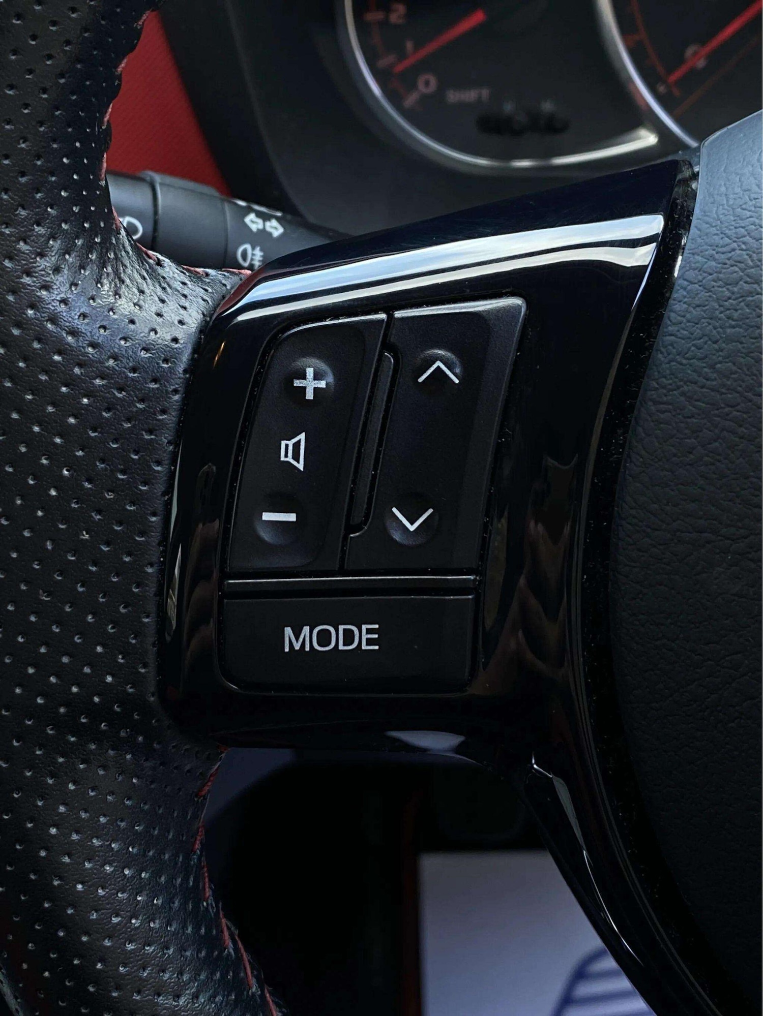 Used Toyota Yaris 2014 for sale - 78157616: Photo 19