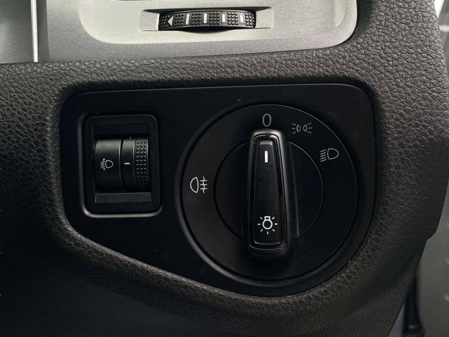 Used Volkswagen Golf 2014 for sale - 78057864: Photo 17