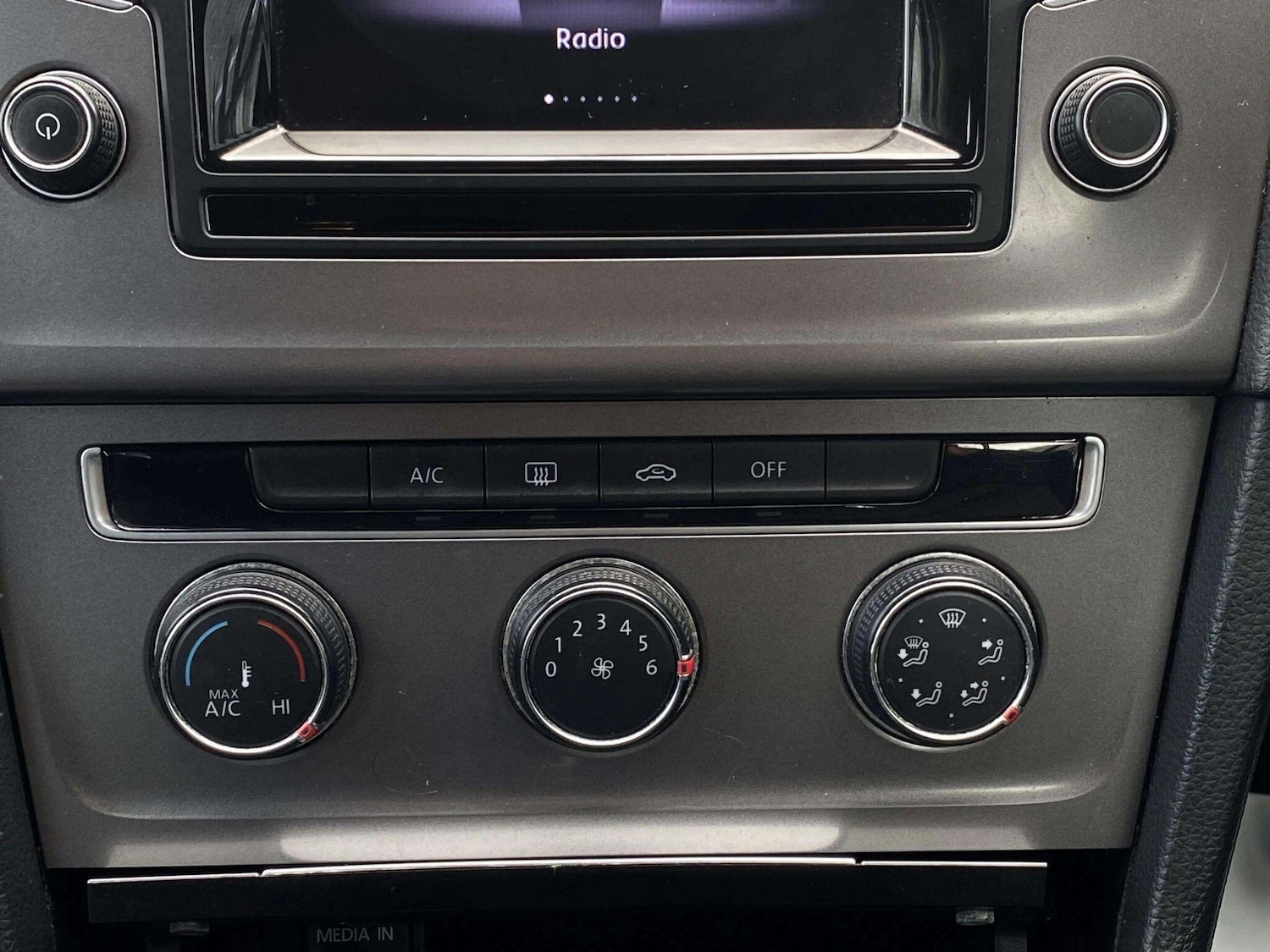 Used Volkswagen Golf 2014 for sale - 78057864: Photo 34