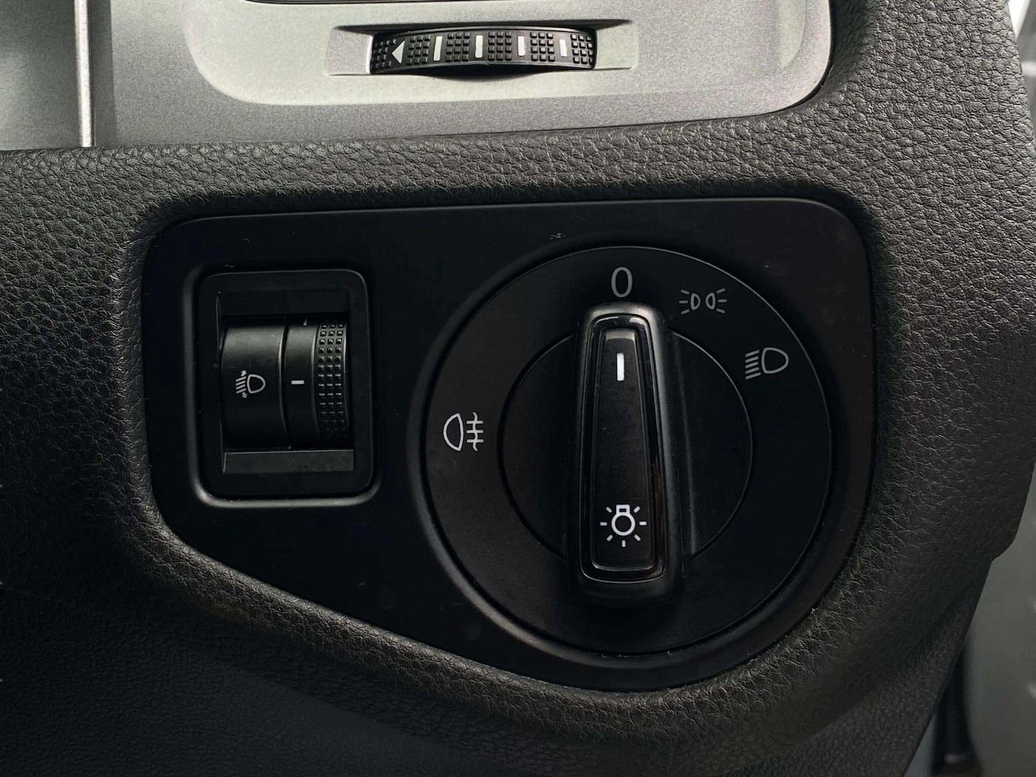 Used Volkswagen Golf 2014 for sale - 78057864: Photo 37