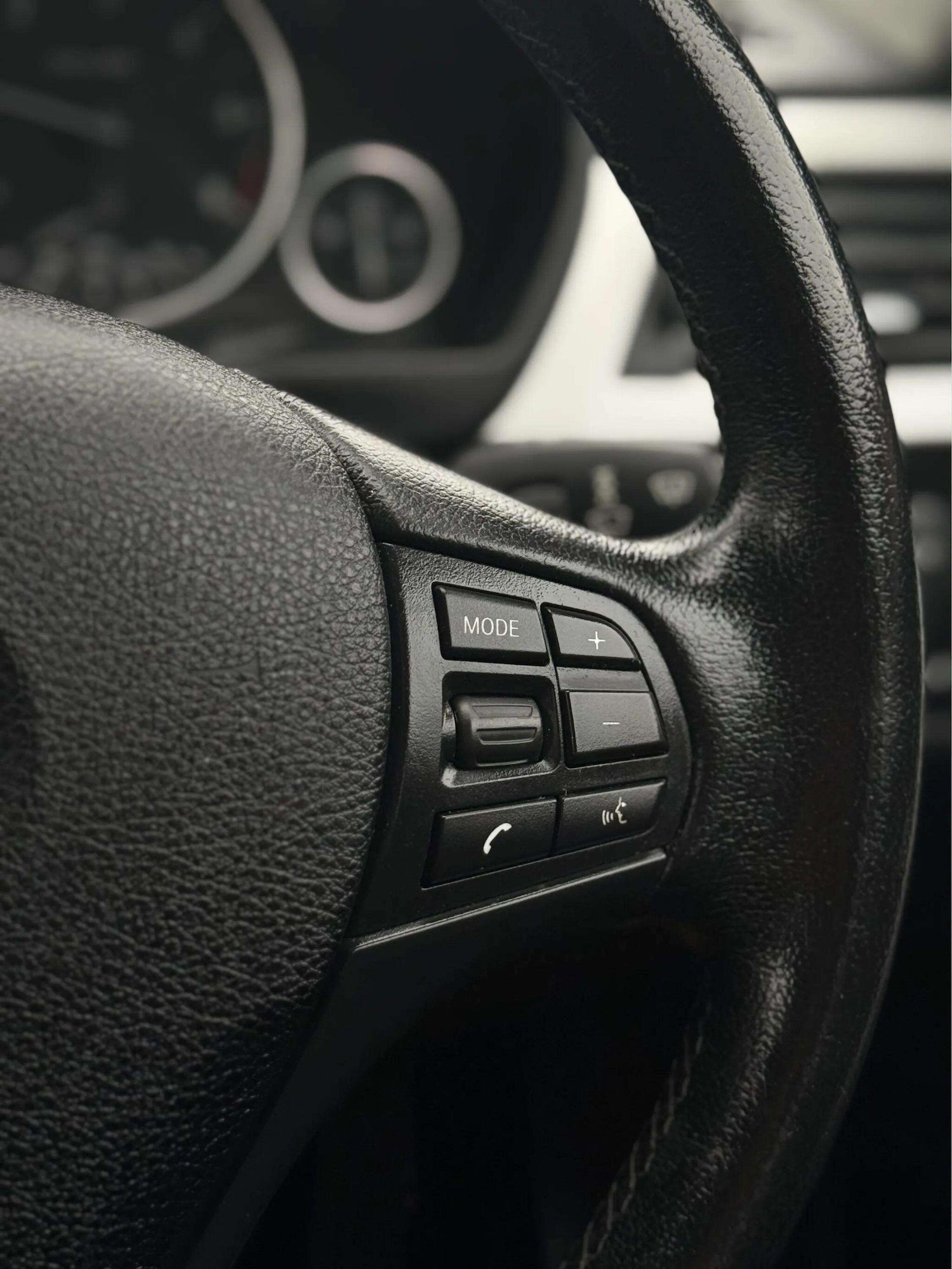 Used BMW 3 Series for sale - 77808997: Photo 45