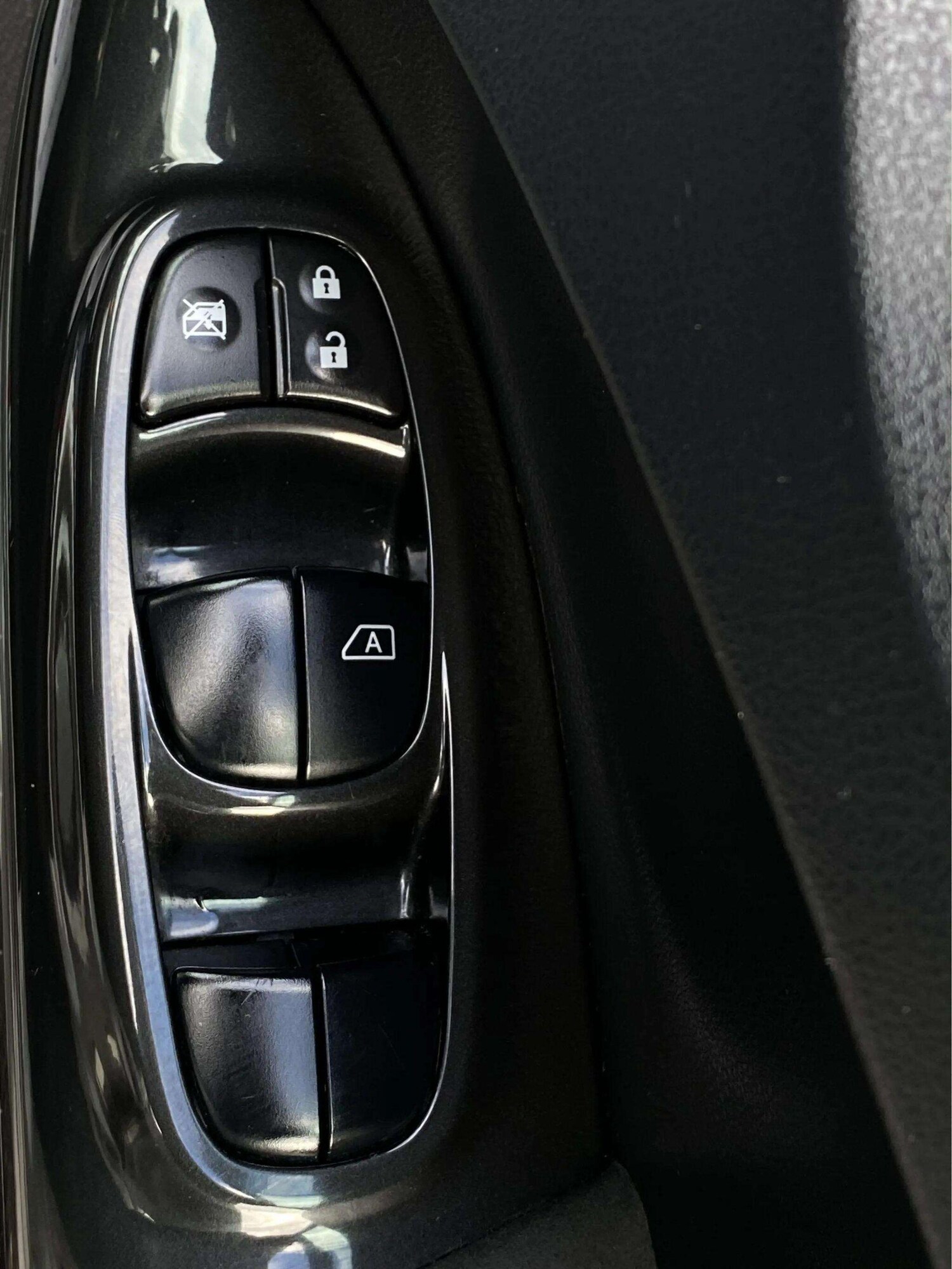 Used Nissan Juke 2015 for sale - 77838782: Photo 23