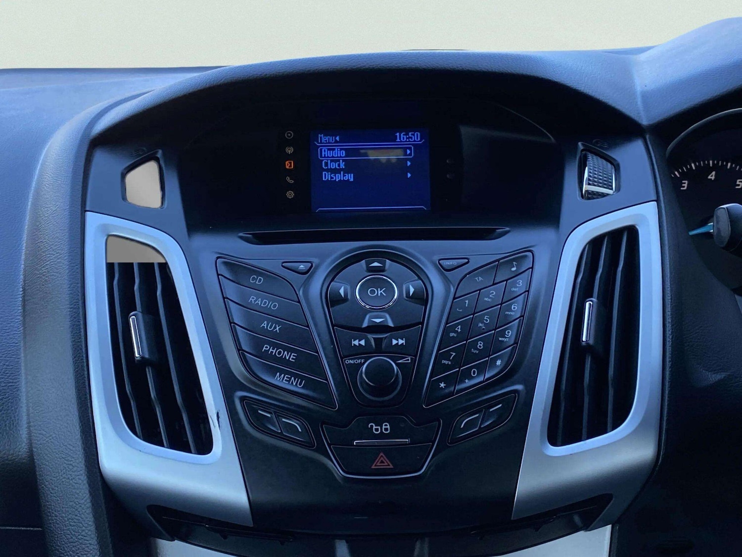 Used Ford Focus for sale - 77925292: Photo 14