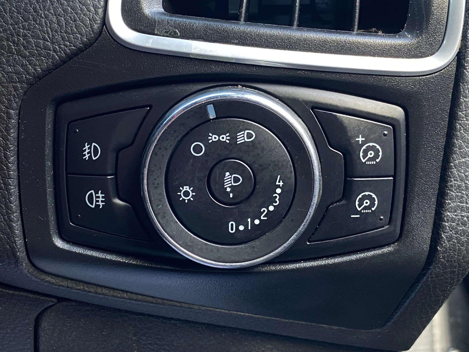 Used Ford Focus for sale - 77925292: Photo 45