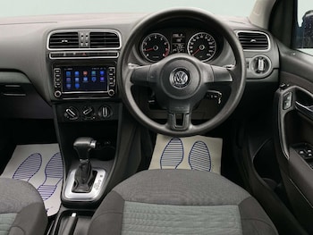 Used Volkswagen Polo 2010 for sale - 78608979: Photo