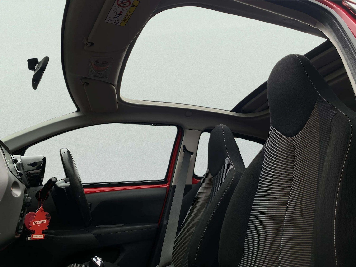 Used Peugeot 108 for sale - 77808281: Photo 44