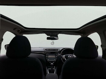 Used Nissan Qashqai 2015 for sale - 78430192: Photo