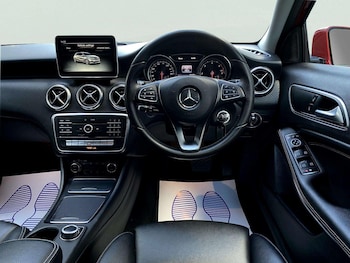 Used Mercedes-Benz A-Class 2016 for sale - 78890930: Photo