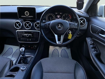 Used Mercedes-Benz A-Class 2015 for sale - 78751877: Photo