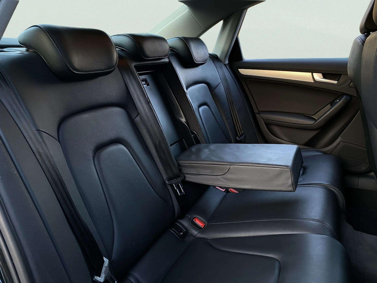 Used Audi A4 2012 for sale - 77925380: Photo 49