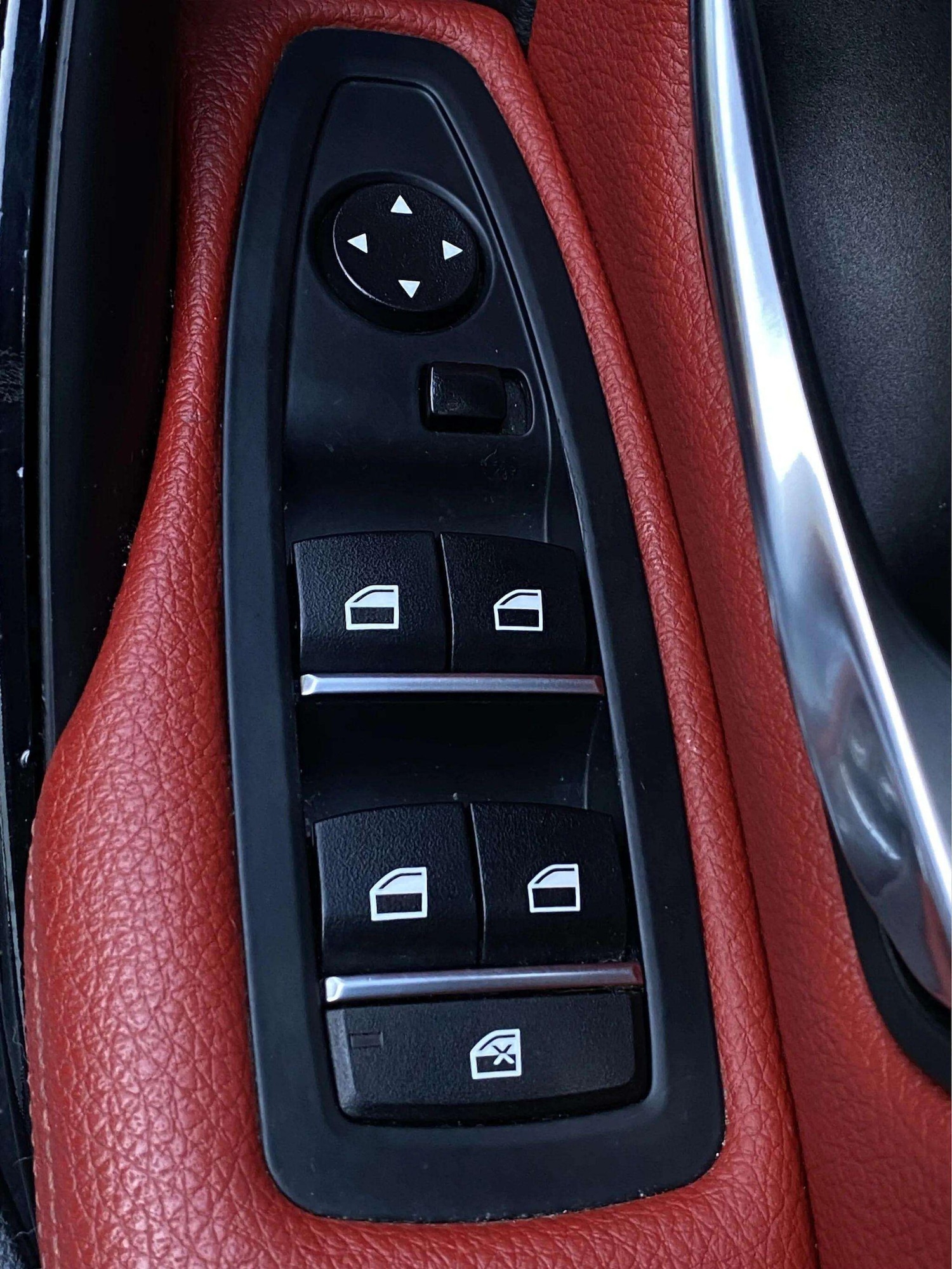 Used BMW 3 Series 2017 for sale - 77940130: Photo 25