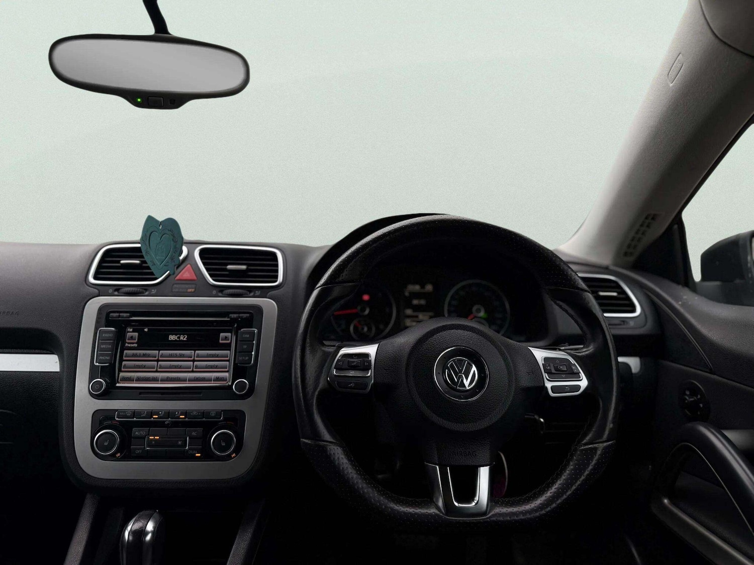 Used Volkswagen Scirocco for sale - 77808700: Photo 12