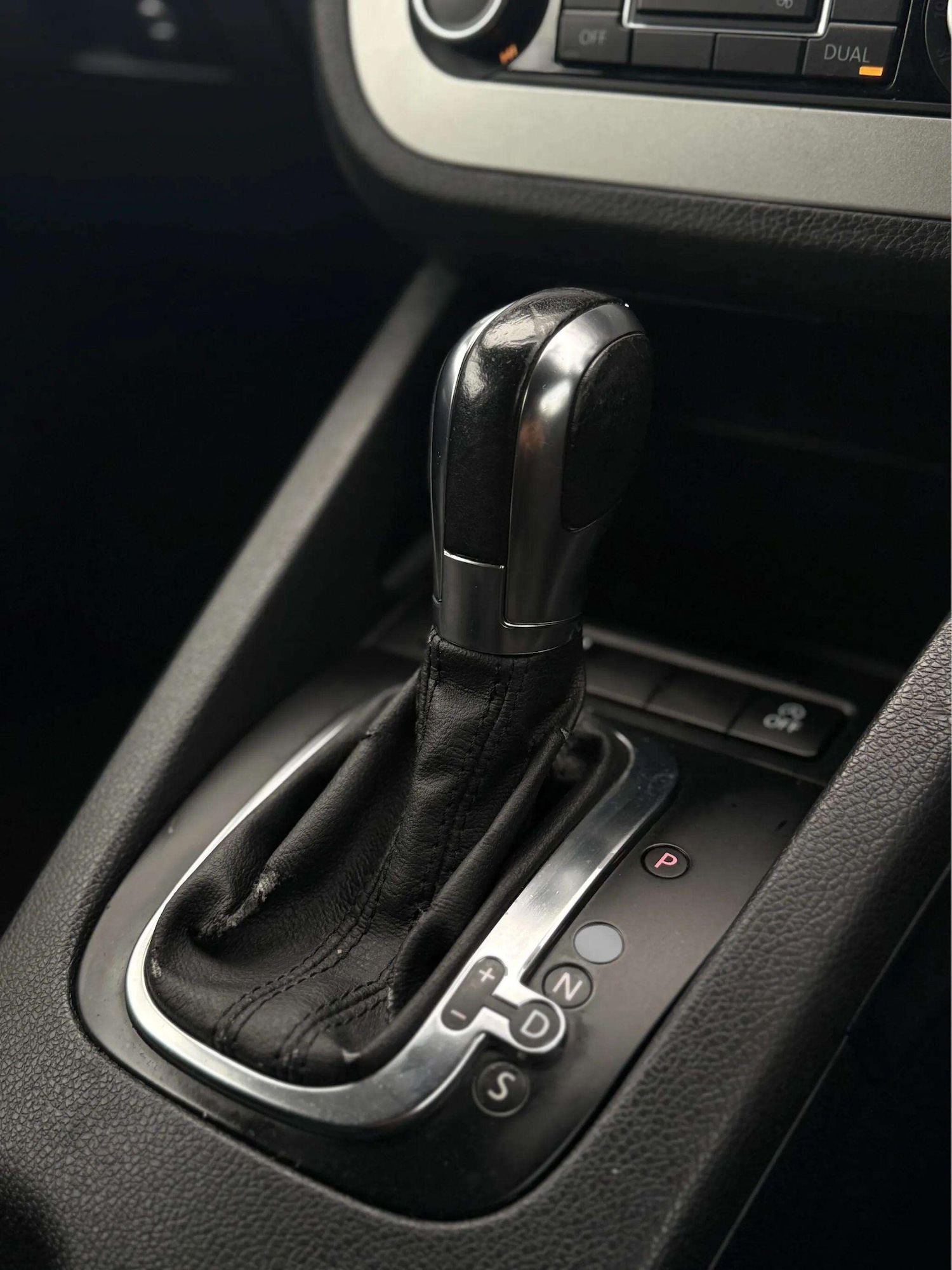 Used Volkswagen Scirocco for sale - 77808700: Photo 37