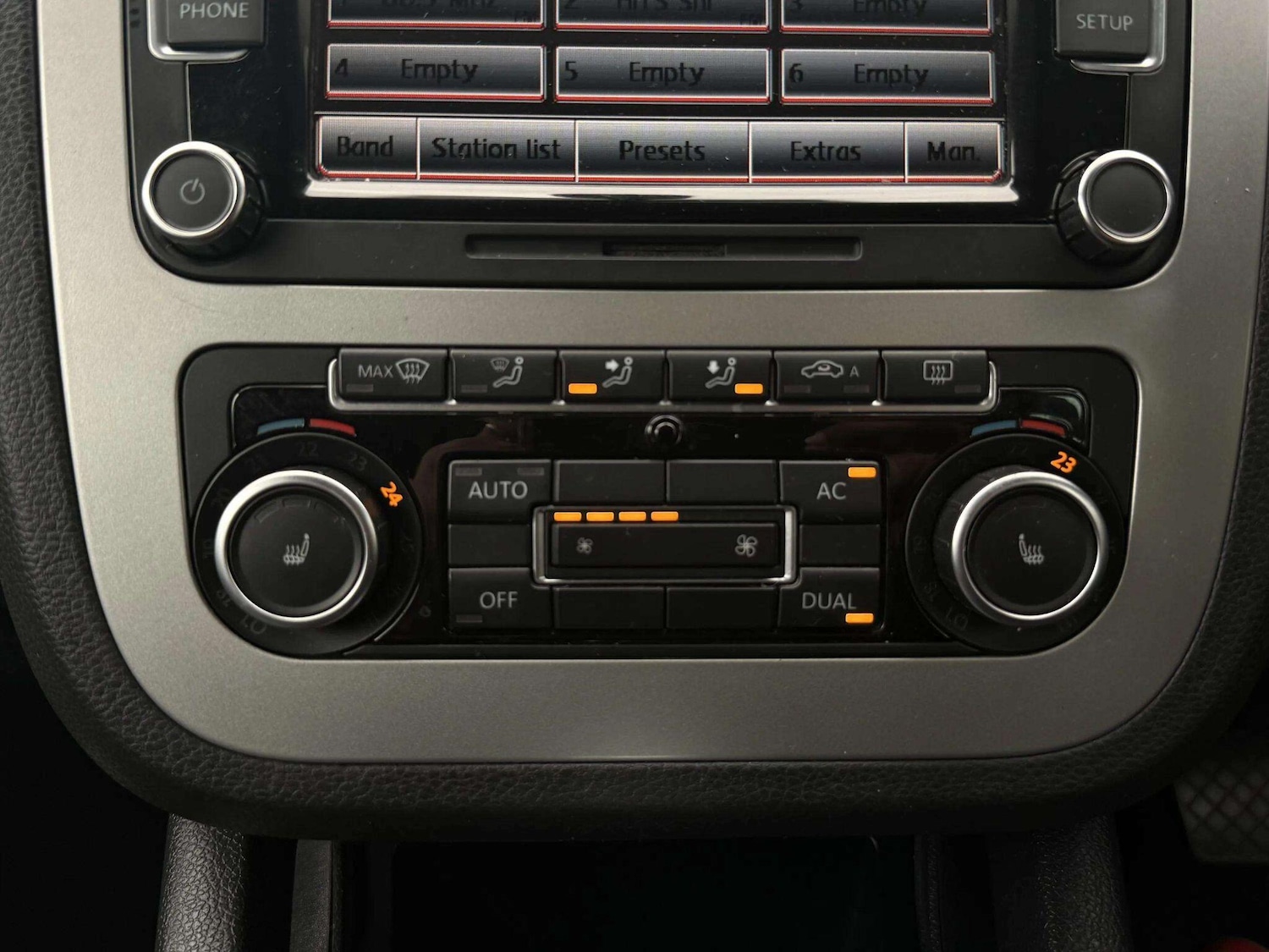 Used Volkswagen Scirocco for sale - 77808700: Photo 40