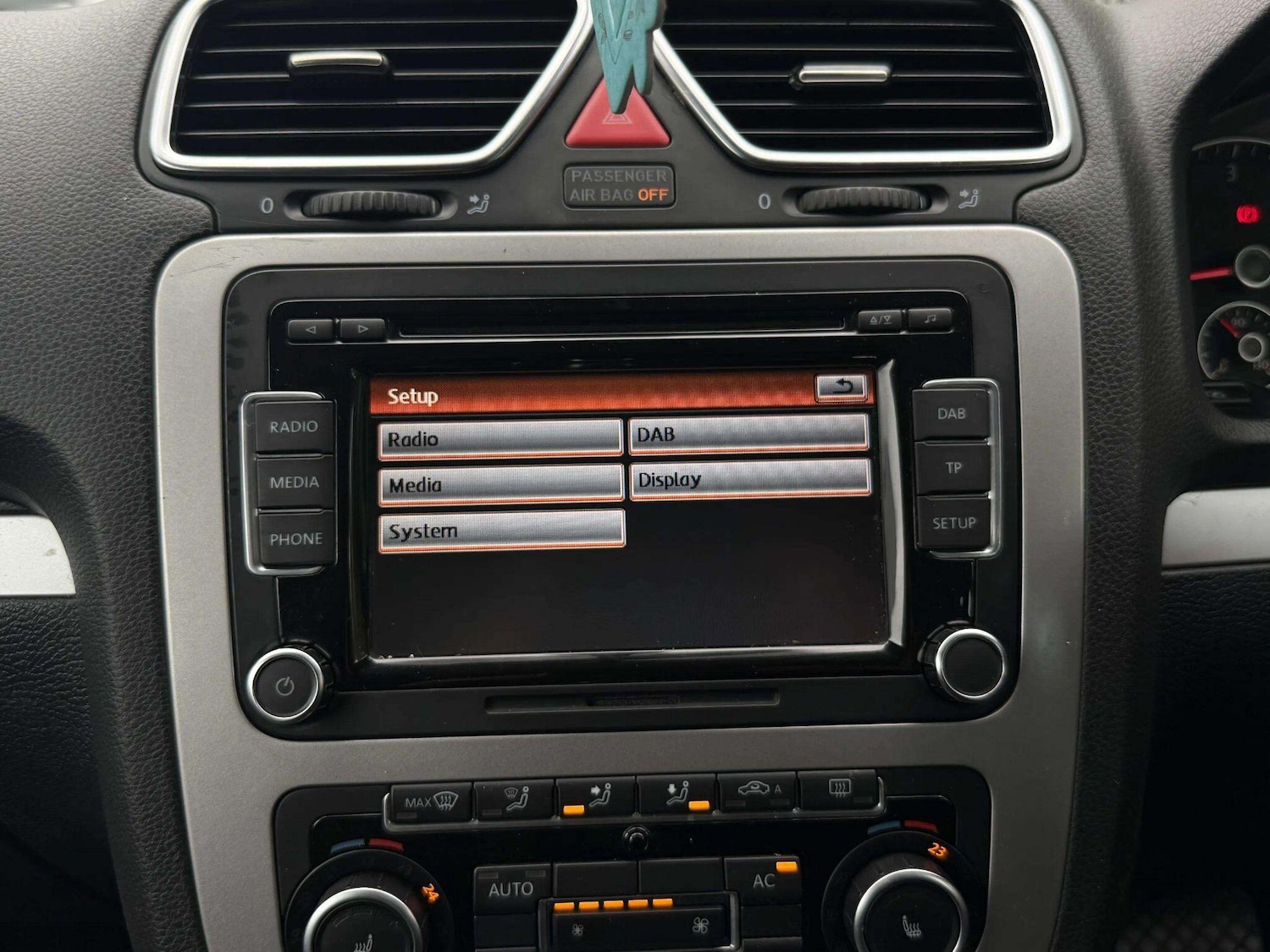 Used Volkswagen Scirocco for sale - 77808700: Photo 41