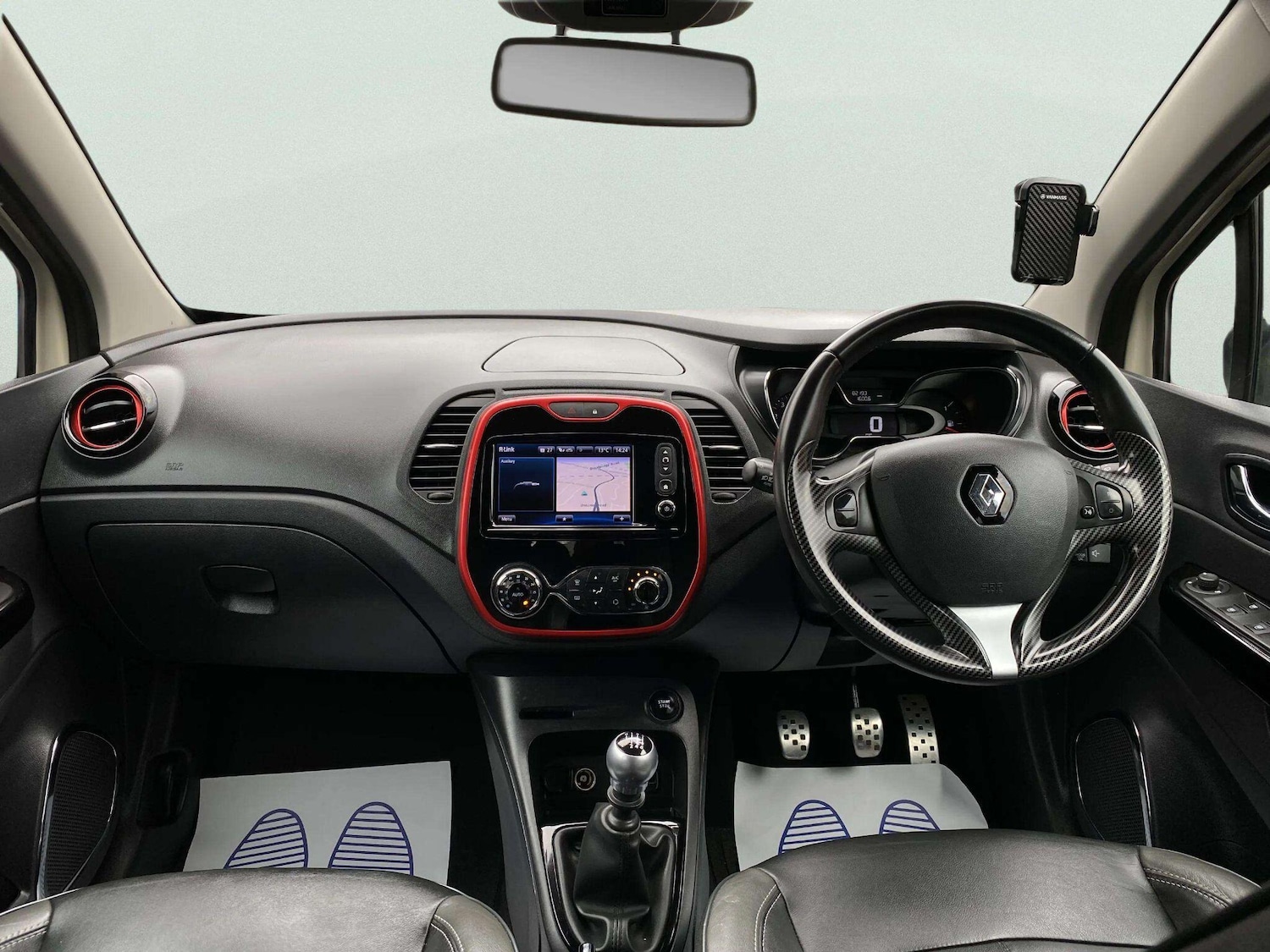 Used Renault Captur for sale - 77807640: Photo 11