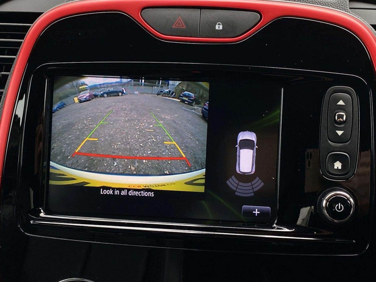 Used Renault Captur for sale - 77807640: Photo 17