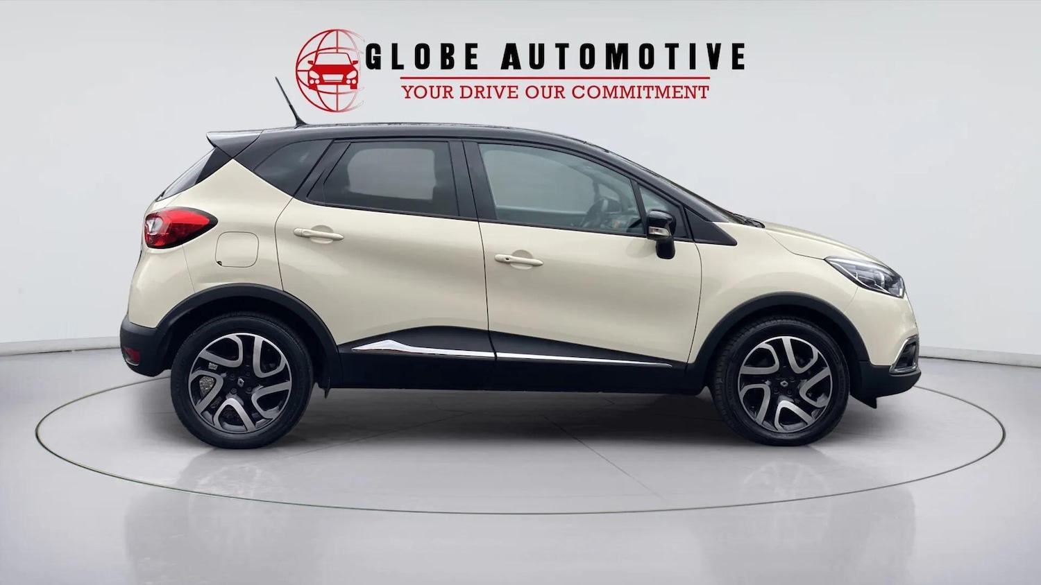 Used Renault Captur for sale - 77807640: Photo 52