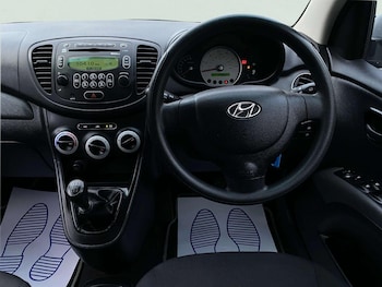 Used Hyundai i10 2010 for sale - 77808717: Photo