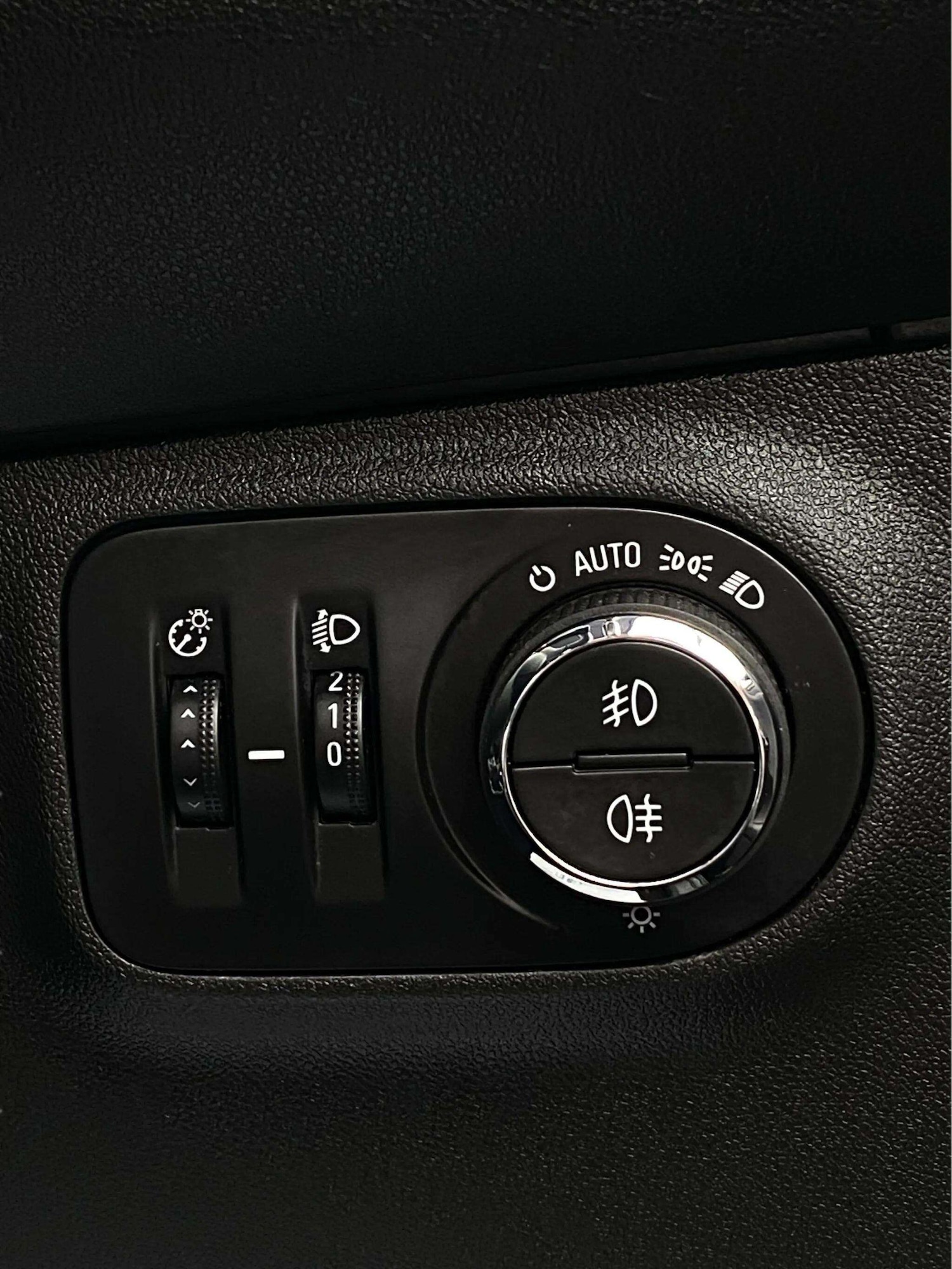 Used Vauxhall Corsa for sale - 77809168: Photo 43