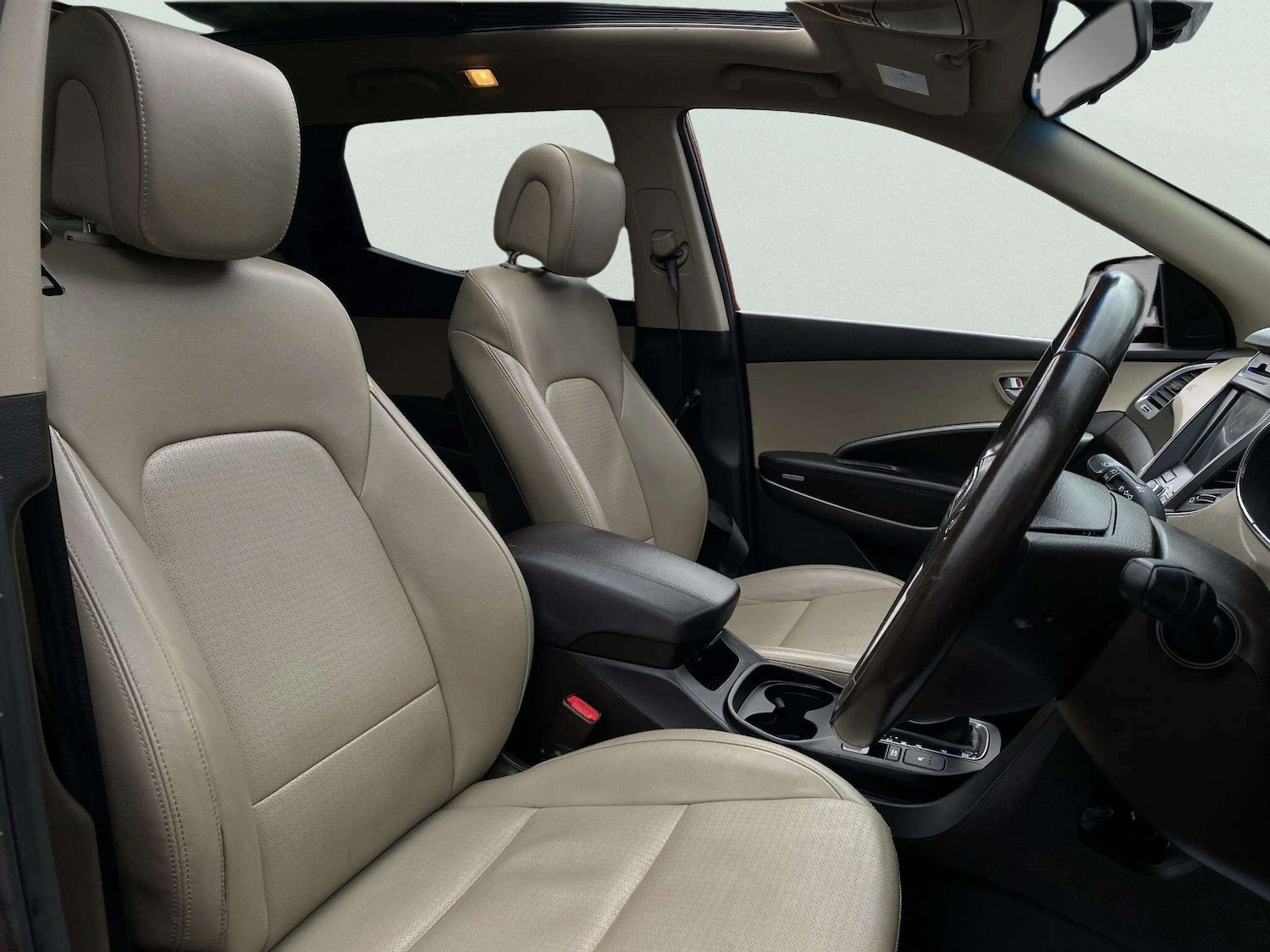 Used Hyundai Santa Fe for sale - 77809189: Photo 23