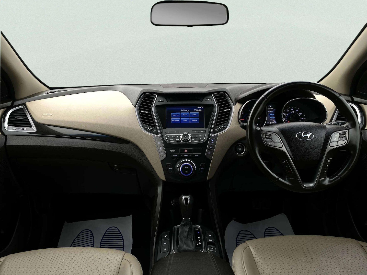 Used Hyundai Santa Fe for sale - 77809189: Photo 39